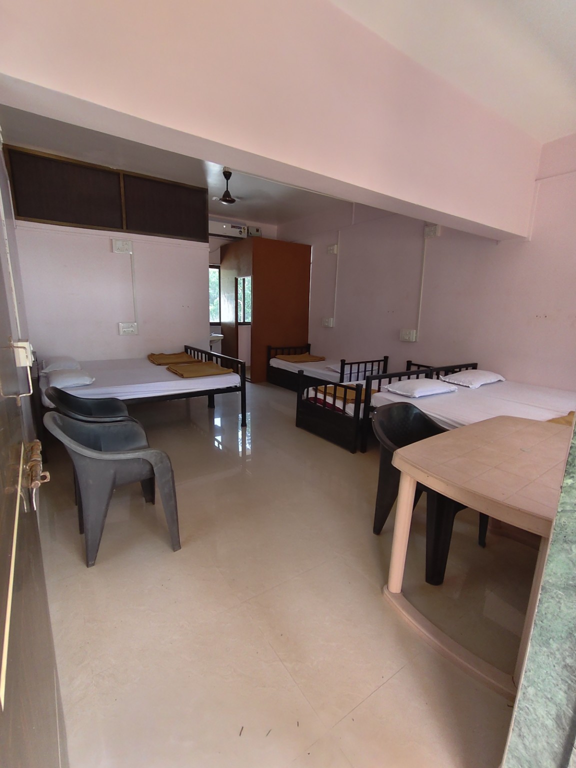 Family room sleeping arrangement